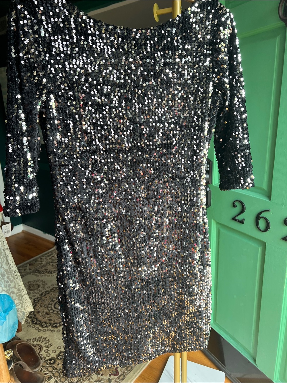Black Sequin mini Cocktail Dress quarter sleeve size 4 NWOT